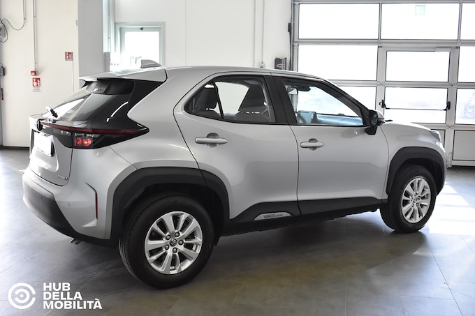 TOYOTA Yaris Cross 1.5 Hybrid 5p. E-CVT Business